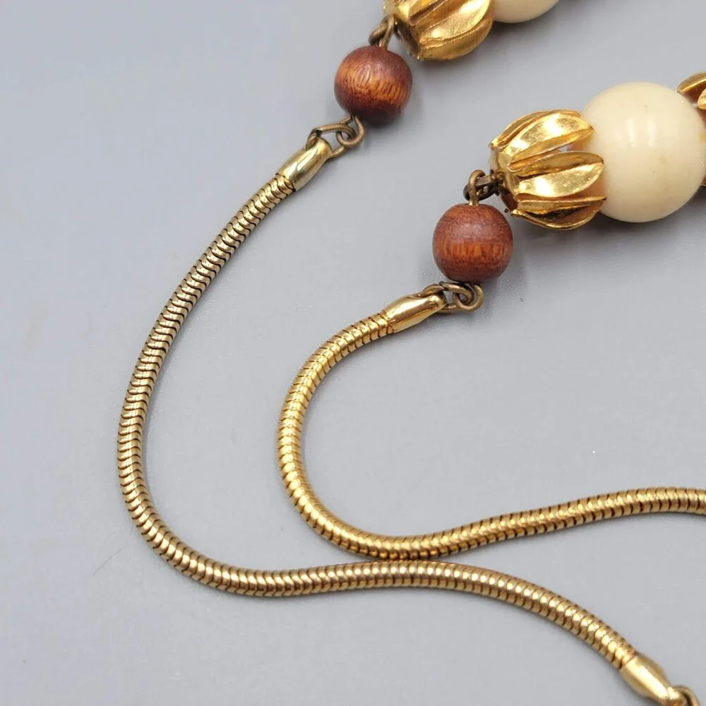 Vintage Long Station Wood Bead Necklace Snake Chain 34" Estate Costume Jewelry - Picture 5 of 8